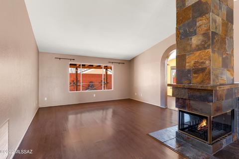 3682 W Thundercloud Loop, Tucson, AZ 85742 photo 4