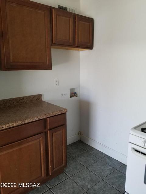 101 E Susana St, Tucson, AZ 85756 photo 6