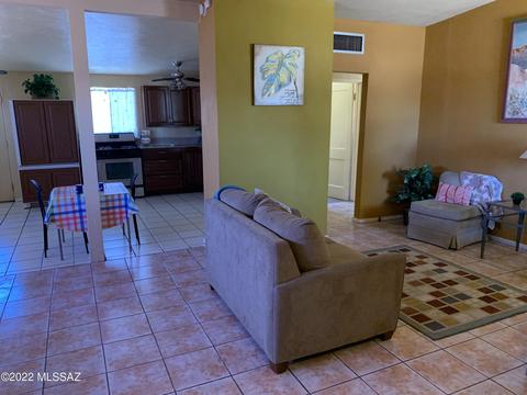 2009 E 33rd St, Tucson, AZ 85713 photo 9