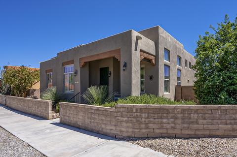 5200 S Nightbloom Way, Tucson, AZ 85747 photo 2