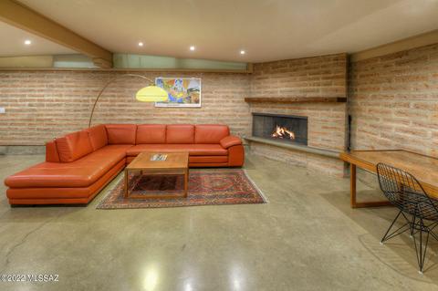 5611 E 9th St, Tucson, AZ 85711 photo 3