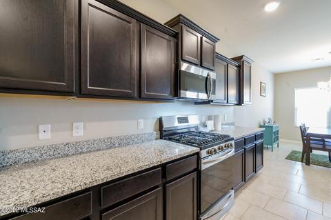 12226 E Becker Dr, Vail, AZ 85641 photo 9