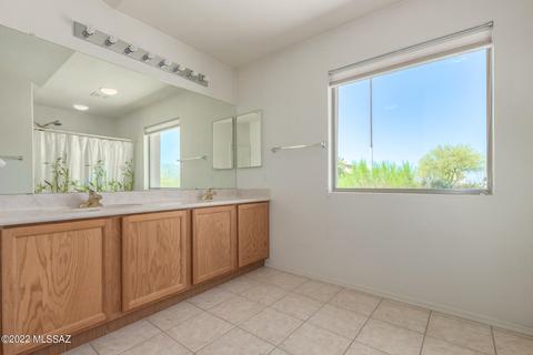 10698 E Bridgeport St, Tucson, AZ 85747 photo 14