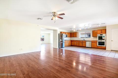 5935 E Tercel Dr, Tucson, AZ 85756 photo 8