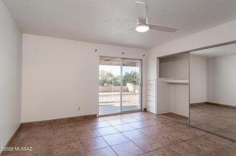 649 E Savannah St, Vail, AZ 85641 photo 4