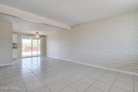 7741 E Apple Tree Dr, Tucson, AZ 85730 photo 8