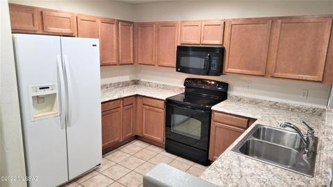 10582 E Singing Canyon Dr, Tucson, AZ 85747 photo 7