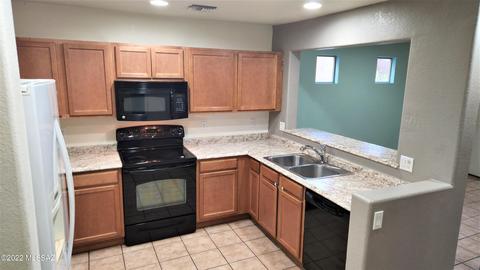 10582 E Singing Canyon Dr, Tucson, AZ 85747 photo 8