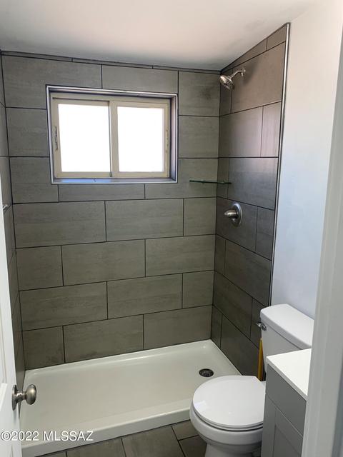 4501 E Juarez St, Tucson, AZ 85711 photo 8