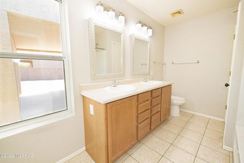 10681 S Silverbluff Dr, Vail, AZ 85641 photo 12