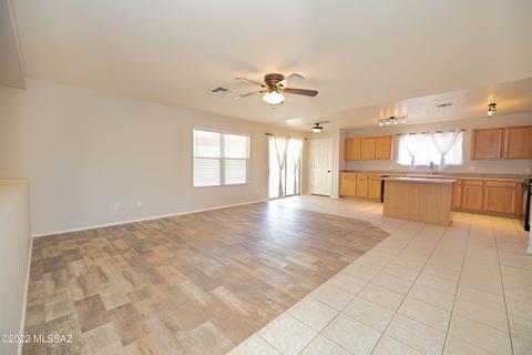 10681 S Silverbluff Dr, Vail, AZ 85641 photo 9