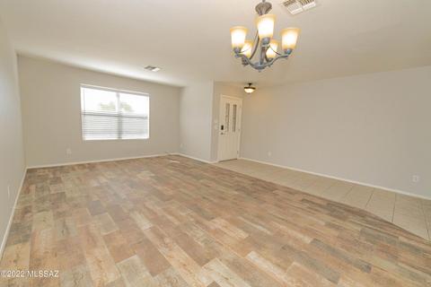 10681 S Silverbluff Dr, Vail, AZ 85641 photo 4
