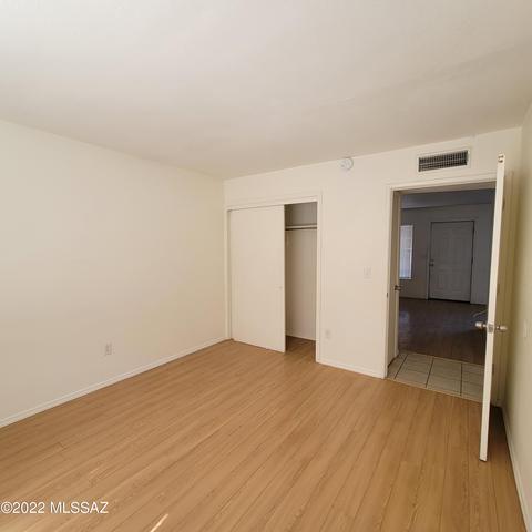 1071 E Halcyon Rd, Tucson, AZ 85719 photo 8