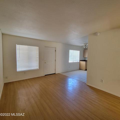 1071 E Halcyon Rd, Tucson, AZ 85719 photo 6