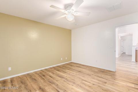 10461 E Chelan St, Tucson, AZ 85747 photo 14
