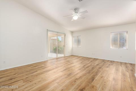 10461 E Chelan St, Tucson, AZ 85747 photo 5