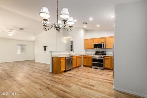 10461 E Chelan St, Tucson, AZ 85747 photo 7