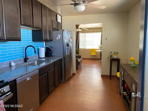 355 E Blacklidge Dr, Tucson, AZ 85705 photo 1