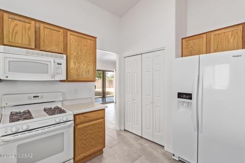10597 E Malta St, Tucson, AZ 85747 photo 19