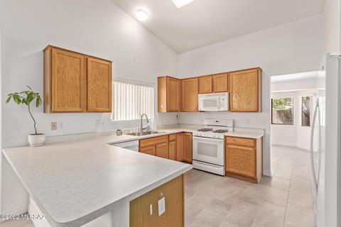 10597 E Malta St, Tucson, AZ 85747 photo 17