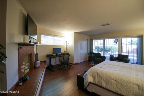 5322 E 3rd St, Tucson, AZ 85711 photo 13