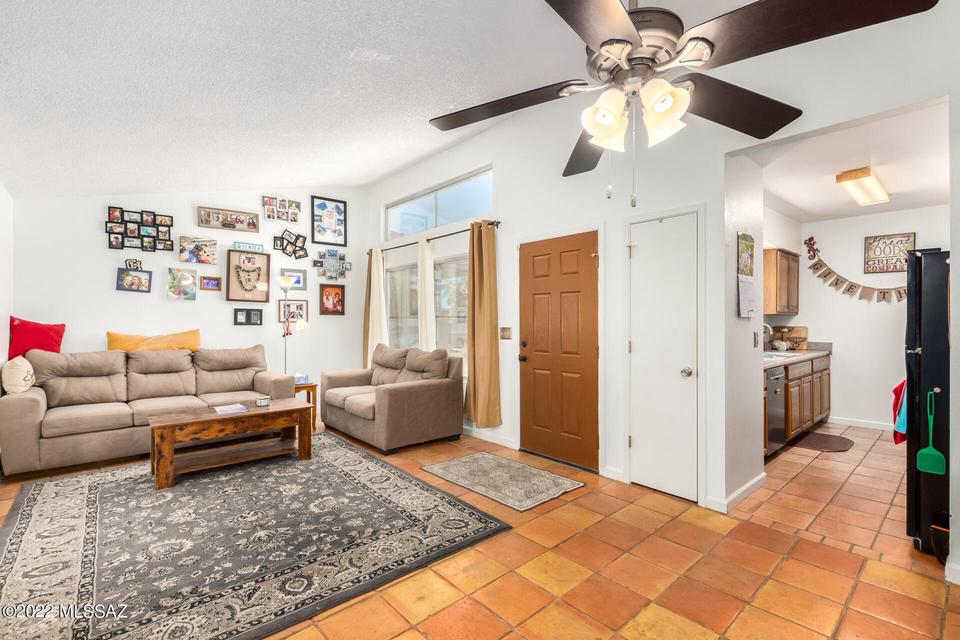  9520 N Rhea Pl, Tucson, AZ 85742 photo 4