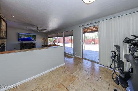 9702 E Watson Dr, Tucson, AZ 85730 photo 7