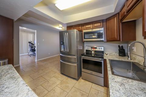 9702 E Watson Dr, Tucson, AZ 85730 photo 10