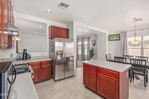 13393 E Almond Crest Dr, Vail, AZ 85641 photo 13
