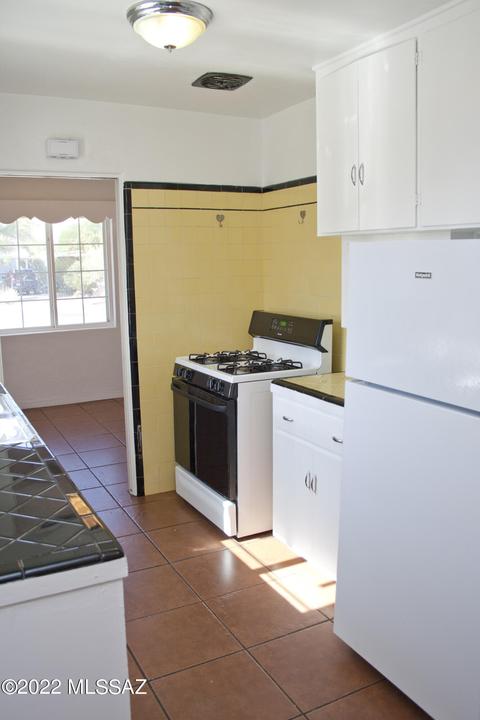 1514 E Hampton St, Tucson, AZ 85719 photo 17
