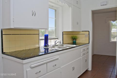 1514 E Hampton St, Tucson, AZ 85719 photo 3