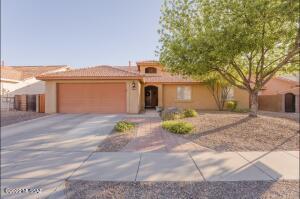 9748 E Paseo Del Tornasol, Tucson, AZ 85747 photo 1