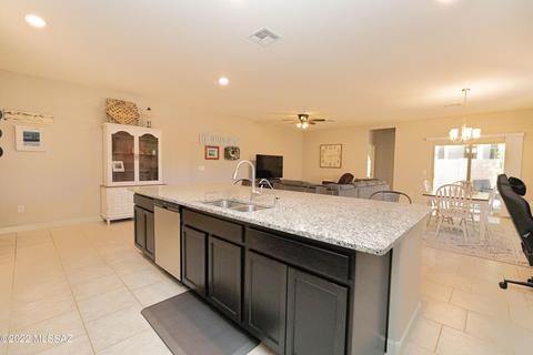 12088 E Domnitch Dr, Vail, AZ 85641 photo 9