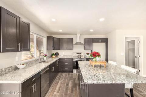 6240 E River Rd, Tucson, AZ 85750 photo 11