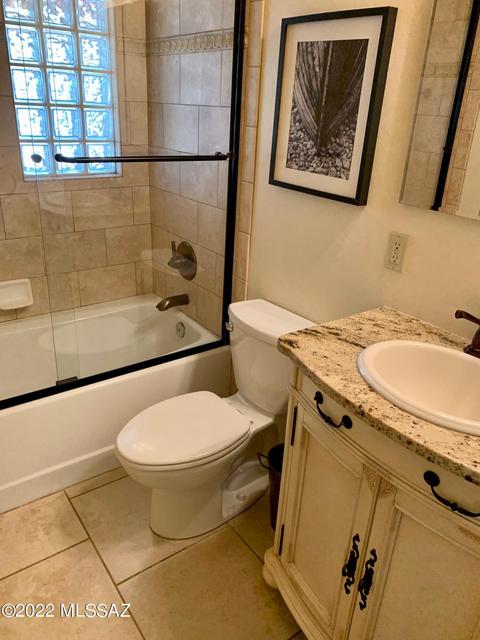 4765 E Montecito St, Tucson, AZ 85711 photo 9