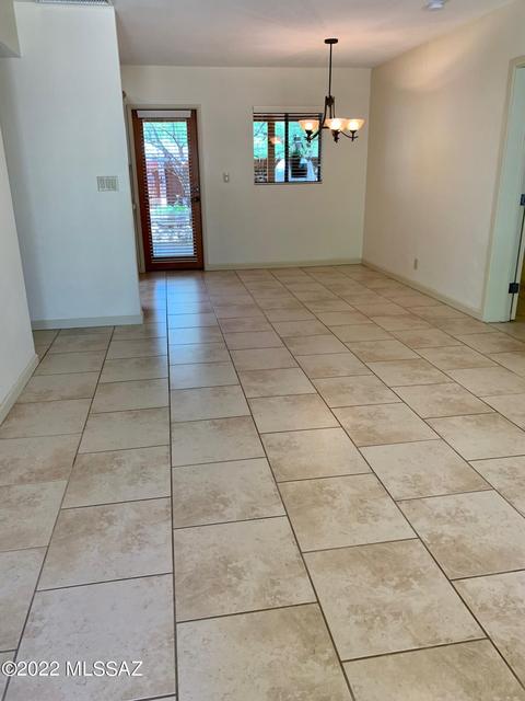 4765 E Montecito St, Tucson, AZ 85711 photo 3