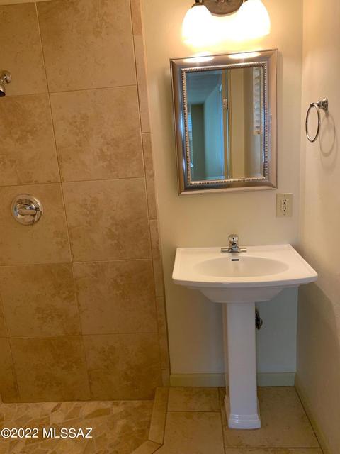 4765 E Montecito St, Tucson, AZ 85711 photo 16
