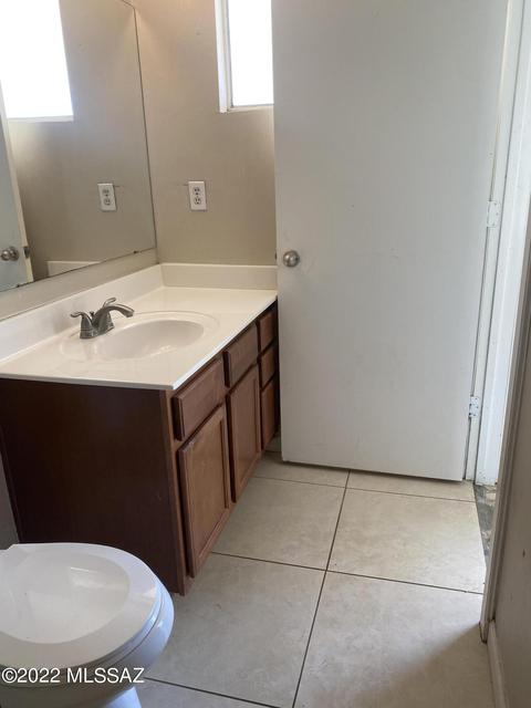 9870 E Celeste Dr, Tucson, AZ 85730 photo 19