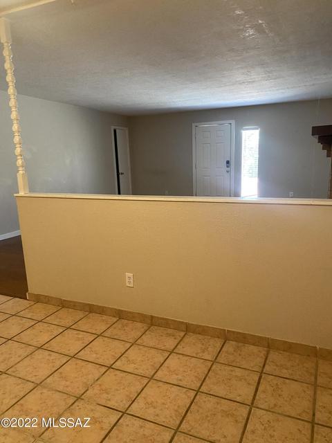 9870 E Celeste Dr, Tucson, AZ 85730 photo 3