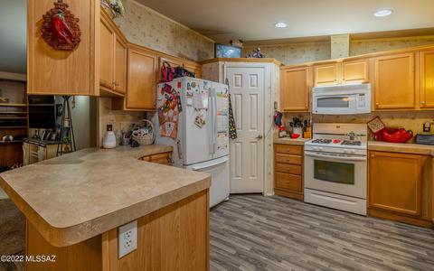 6064 E House Rock Ln, Tucson, AZ 85756 photo 8