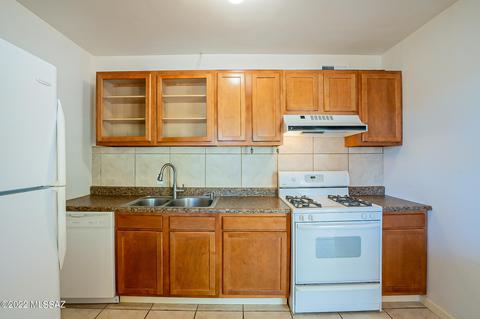 1406 E Silver St, Tucson, AZ 85719 photo 18