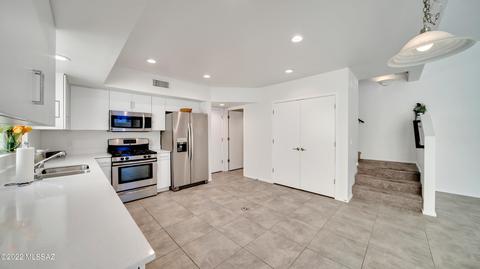 826 E Millenium Ct, Tucson, AZ 85719 photo 9