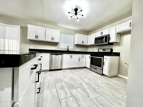 119 E 32nd St, Tucson, AZ 85713 photo 5