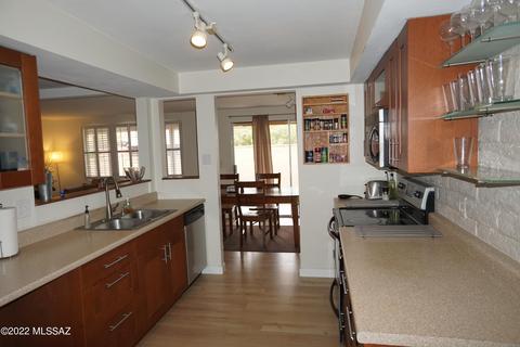 84 E Cholla Shadows Dr, Tucson, AZ 85704 photo 9