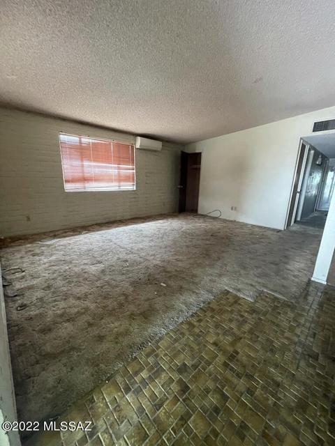 1330 E Miles St, Tucson, AZ 85719 photo 3