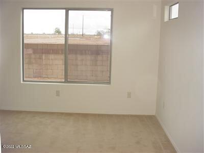 7819 S Sentinal Stone Dr, Tucson, AZ 85756 photo 4