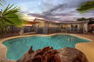 5912 E Tercel Dr, Tucson, AZ 85756 photo 4