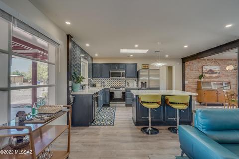 5841 E Baker St, Tucson, AZ 85711 photo 2