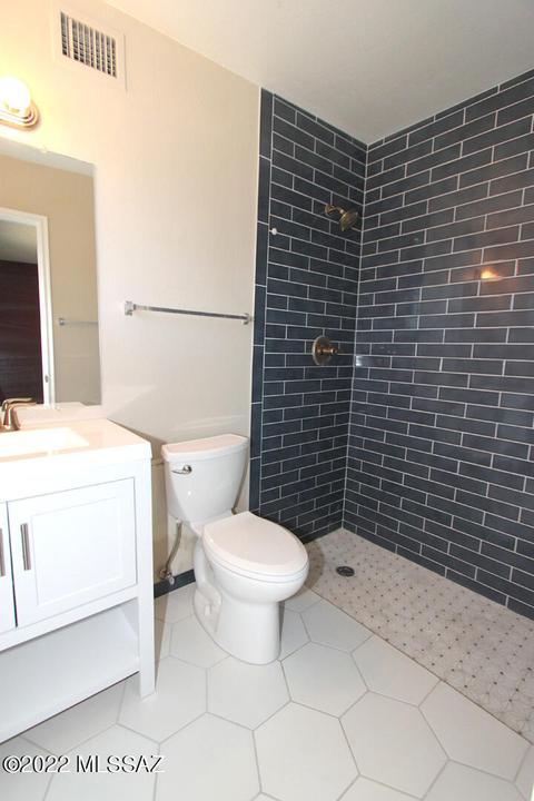 9405 E Simon Pl, Tucson, AZ 85710 photo 7