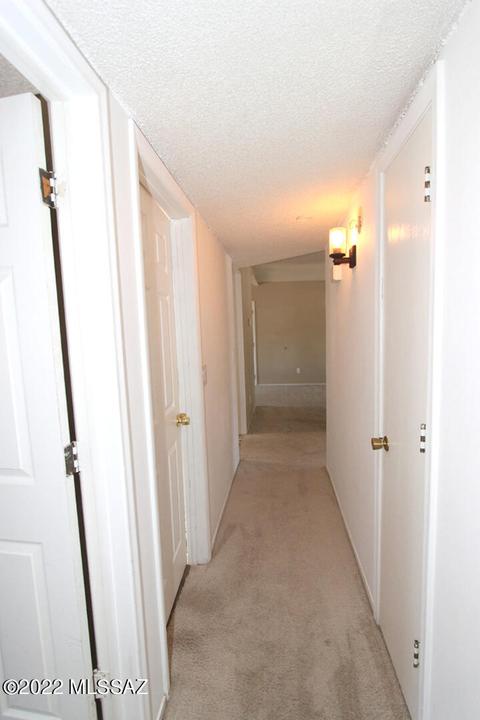9405 E Simon Pl, Tucson, AZ 85710 photo 12